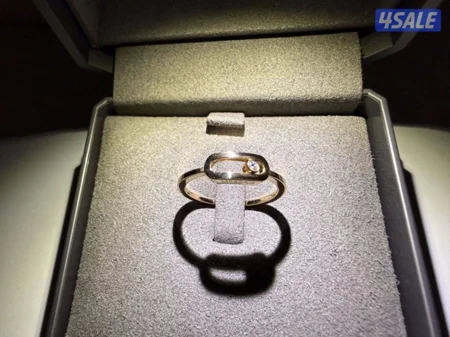 Messika Rose Gold ring & Diamond. خاتم ميسيكا ذهب وردي مرصع بالألماس