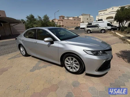 كامري 2023 LE صبغ الوكاله