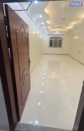 للايجار شقة فط فهد الاحمد ق4