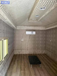 خيمه للبيع ٣ في ٥ مع المكيف