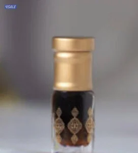 دهن عود ماليزي ترينجانو قديم